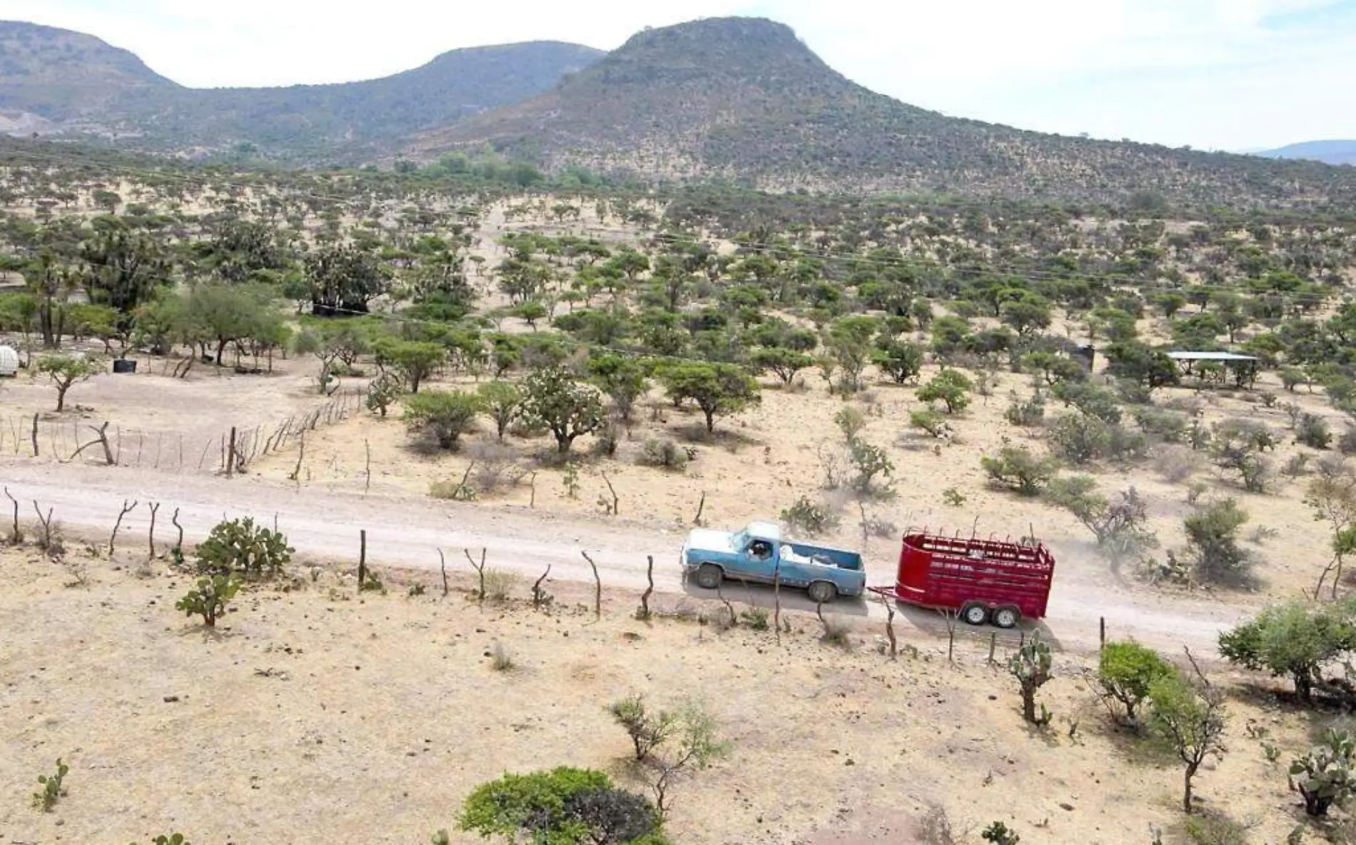 CAMPO, REMOLQUE, CAMIÓN, CAMIONETA, SEQUIA